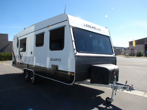 Leisure Line - Quartz - 624 SE - Walk Around Bed